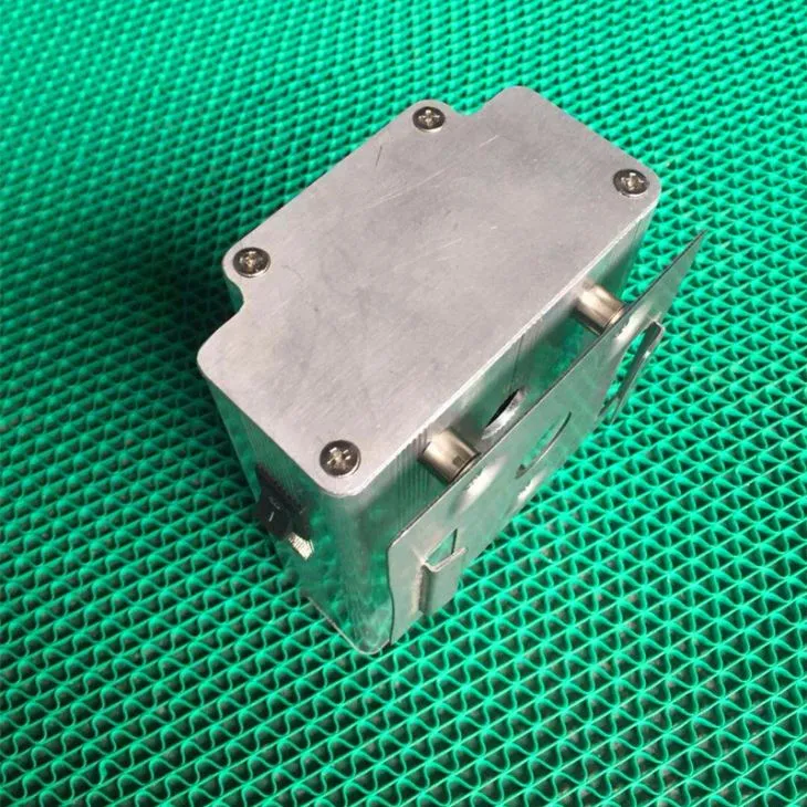 Motor d'escup de carbons en flames